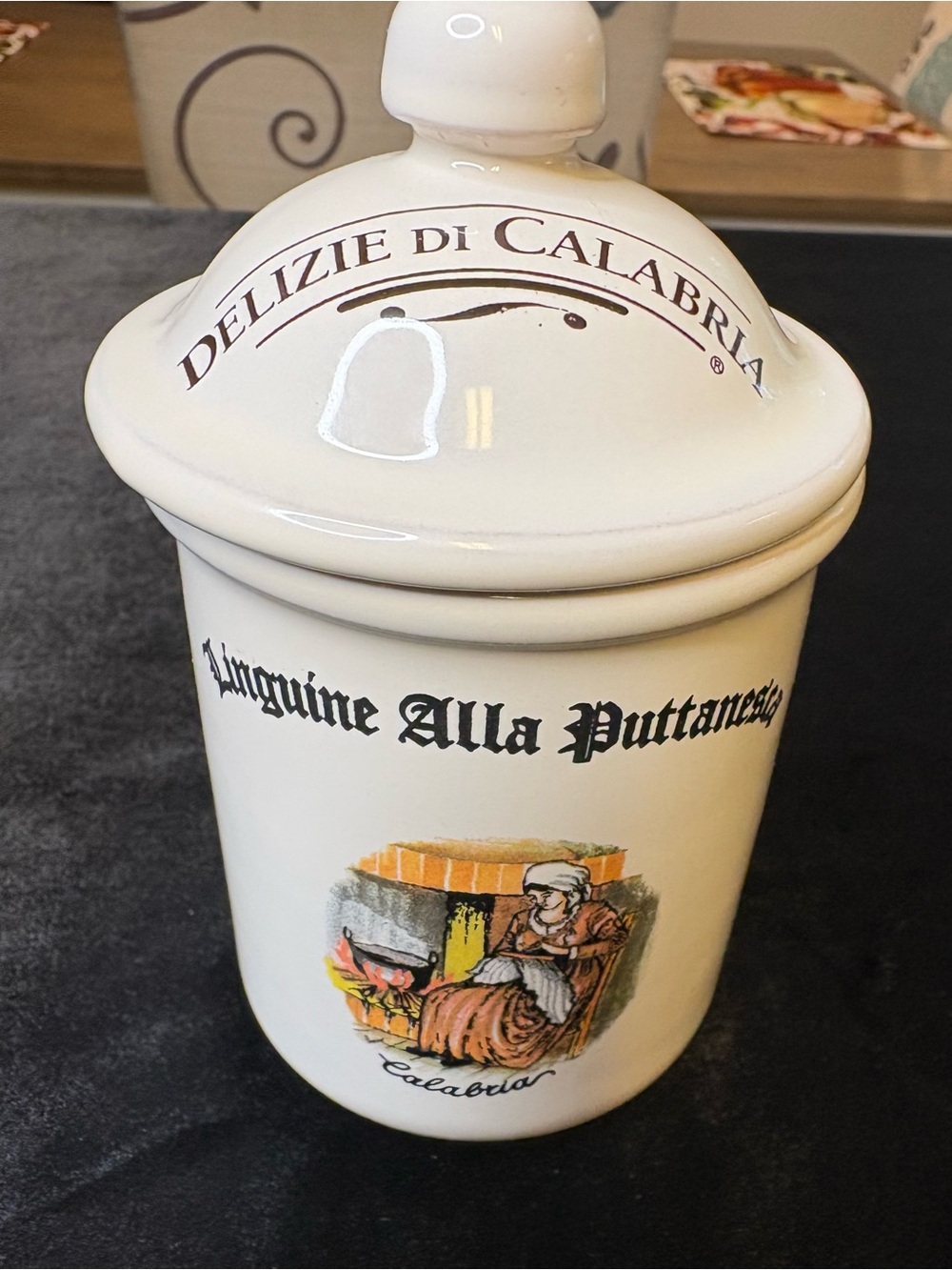 Vintage Delizie DiCalabria Ceramic Jar - Picture 2 of 6